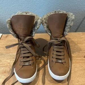 Ugg Starlyn High Top Leather Sneaker